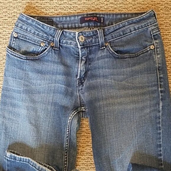 Levi's 528 Jeans Mid Rise Curvy Cut Bootcut WOMEN'S 9M Juniors Denim WOMAN'S - Picture 4 of 13